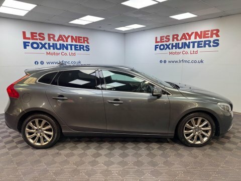 Volvo V40 2.0 D3 Se Grey #2