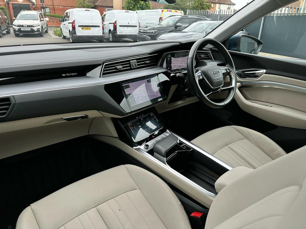 Audi E-tron 55 Quattro 95Kwh Blue #2