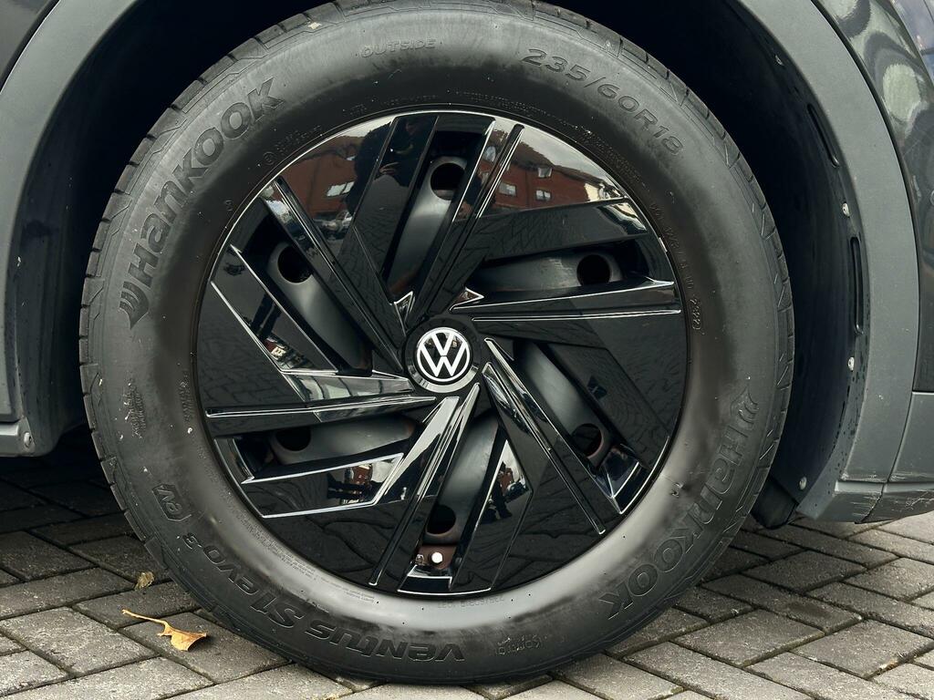 Volkswagen ID.4 Pure 52Kwh Life NA72PVJ Grey #5