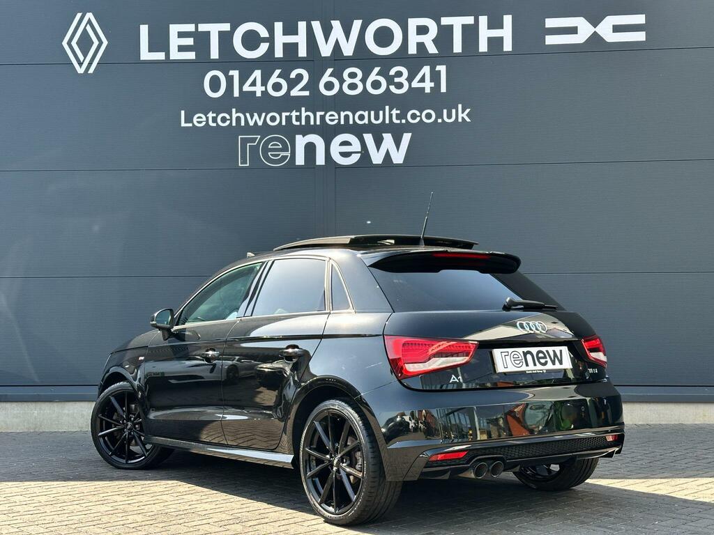 Audi A1 1.4 Tfsi Cod Black Edition Sportback S Tronic Euro KW67KHC Black #2