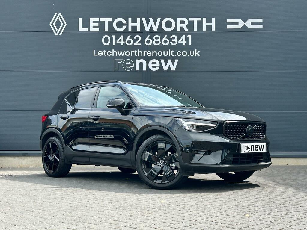 2025 Volvo XC40