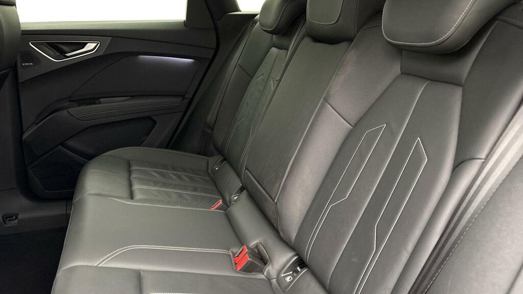 Audi Q4 E Tron 40 S Line 82Kwh Blue #6