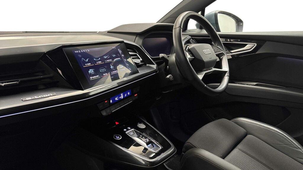 Audi Q4 E Tron 40 S Line Sportback 82Kwh Blue #2