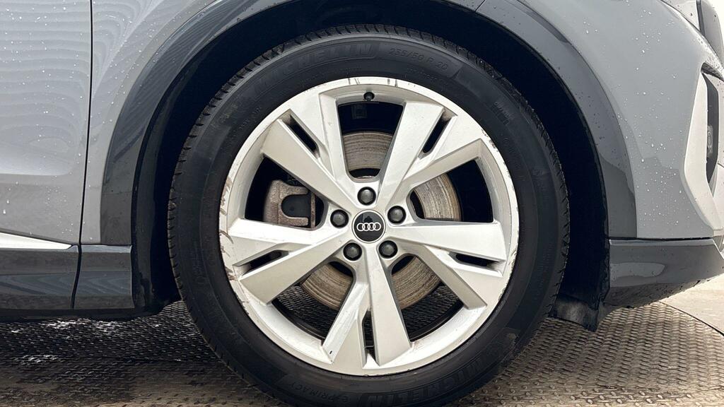Audi Q4 E Tron 40 S Line 82Kwh Grey #5