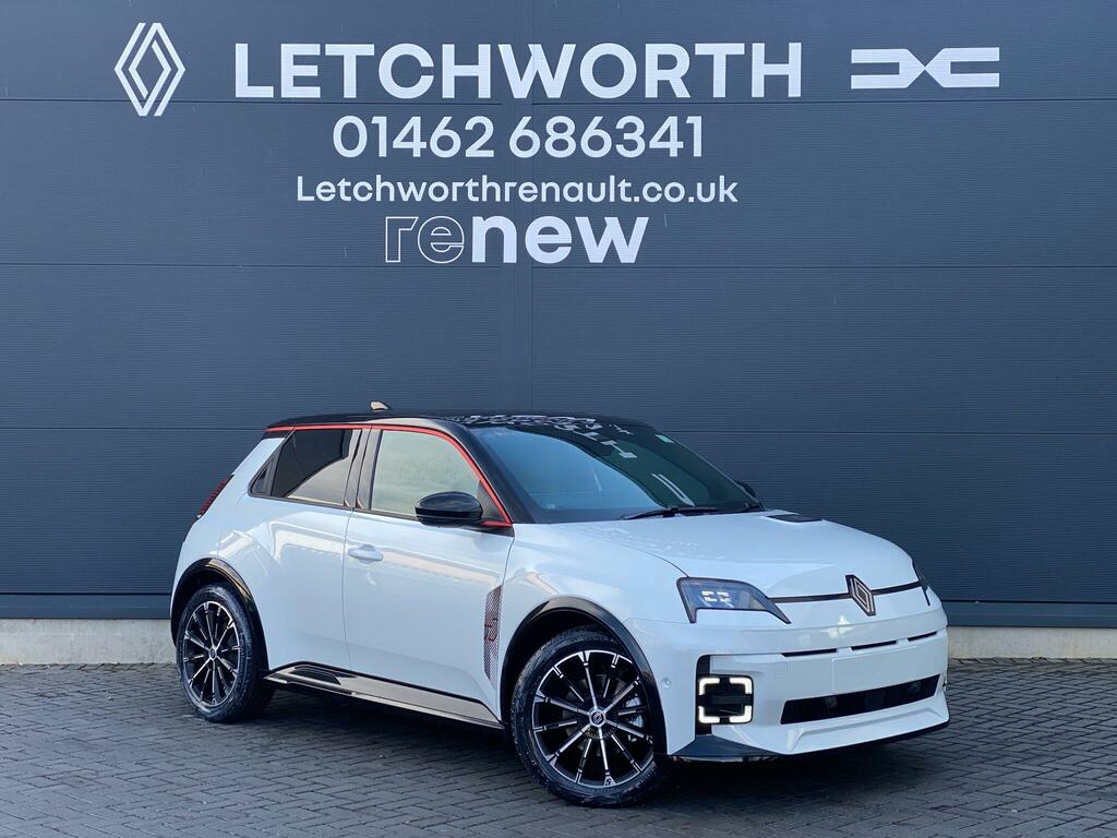 Renault 5 E-Tech Comfort Range 52Kwh Iconic Five Red
