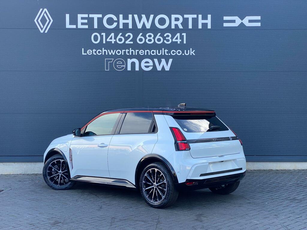 Renault 5 E-Tech Comfort Range 52Kwh Iconic Five Red #3