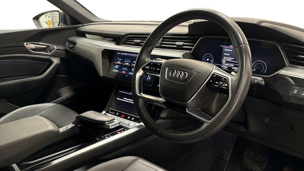 Audi E-tron 55 Quattro 95Kwh Black #6