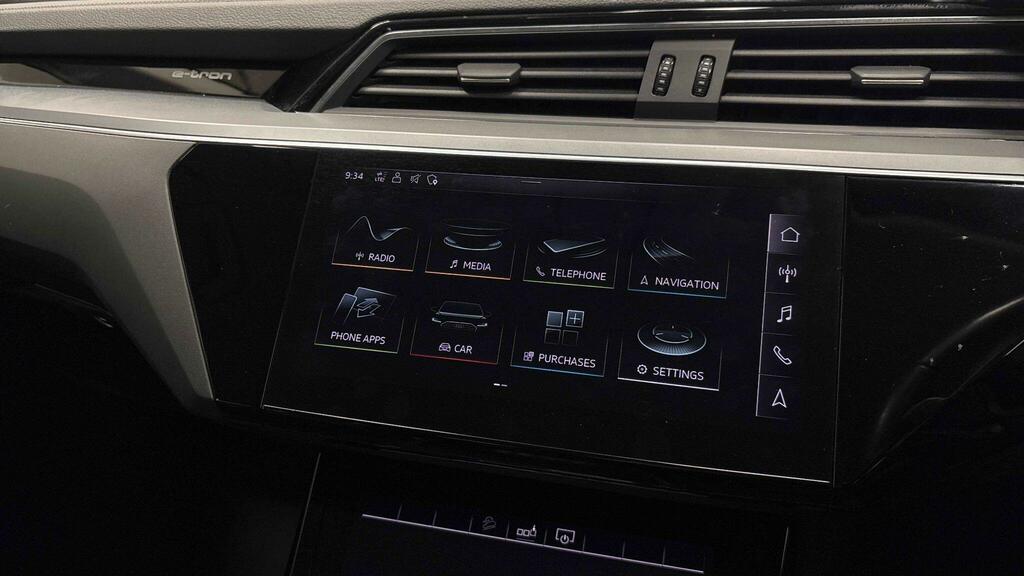 Audi E-tron 55 Suv Quattro 95Kwh 408 Ps Black #8
