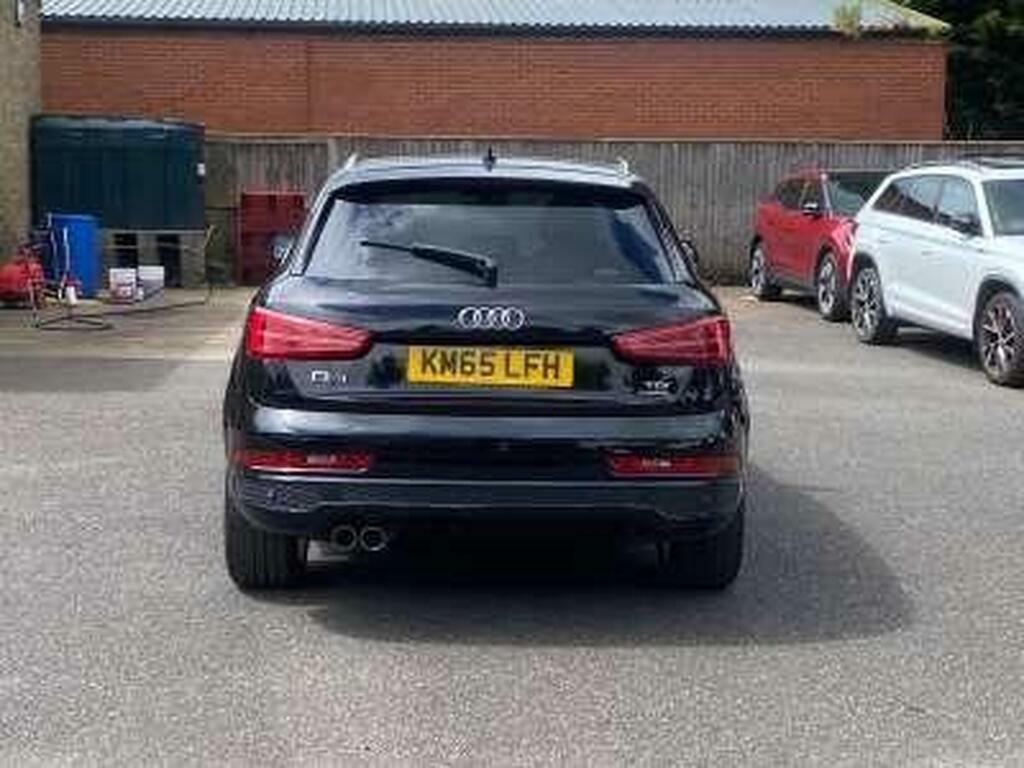 Audi Q3 2.0 Tdi 184 Quattro S Line Plus Black #4