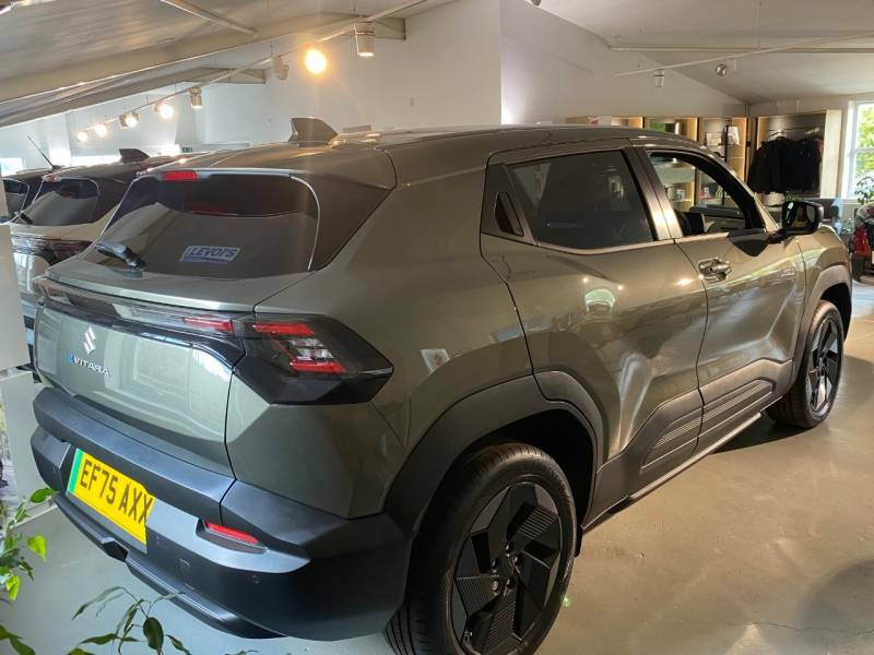 Suzuki Vitara 128Kw Motion 61Kwh Green #3