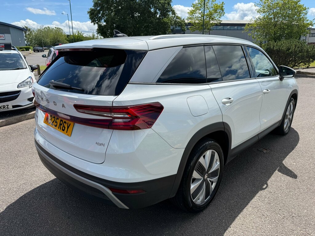 Skoda Kodiaq 2.0 Tdi Se L Suv Dsg 4Wd Euro 6 Ss White #5