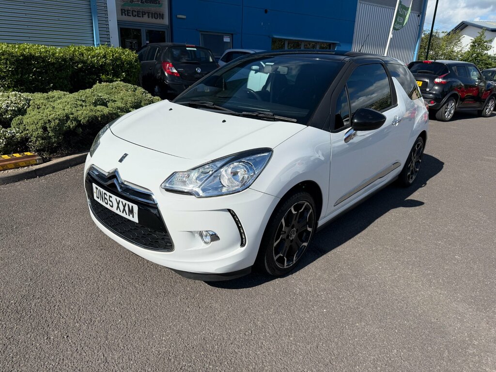 DS DS 3 1.2 Puretech Dstyle Hatchback Eu White