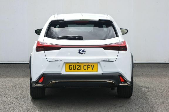 Lexus UX F Sport Takumi Pack E-four GU21CFV White #4