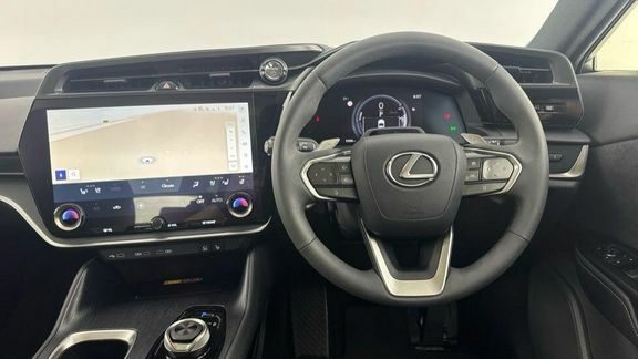 Lexus RZ 450E 71.4Kwh Takumi Direct4 Grey #7
