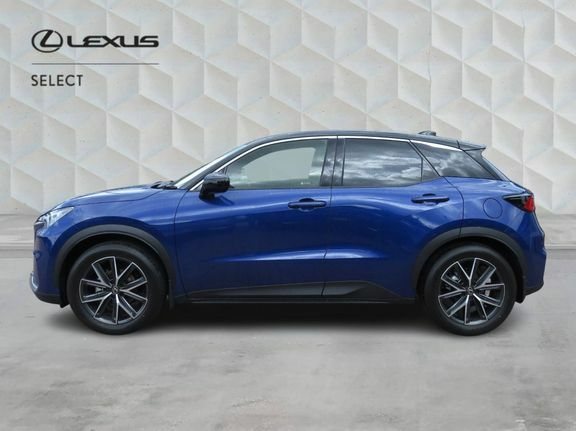 Lexus LBX Premium Plus Design Blue #6