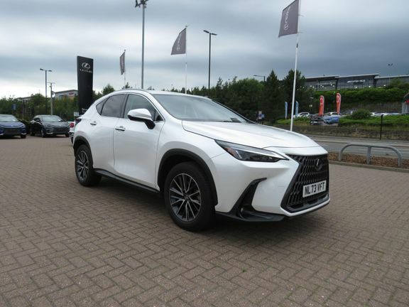Lexus NX 350H Premium Pack White