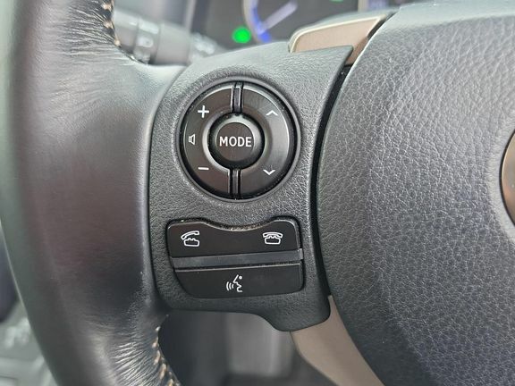 Lexus CT 200H Advance Cvt Red #31