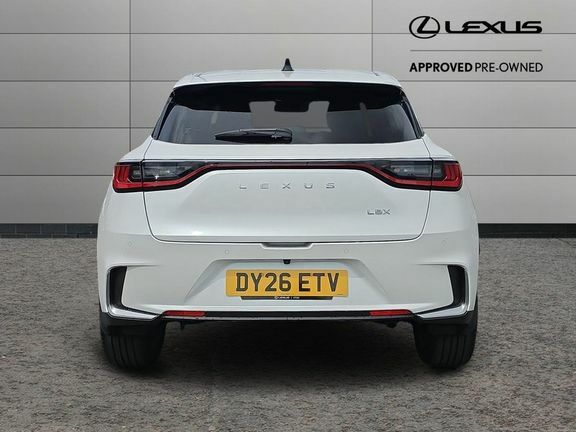 Lexus LBX Premium Plus Black Interior DY26ETV White #4