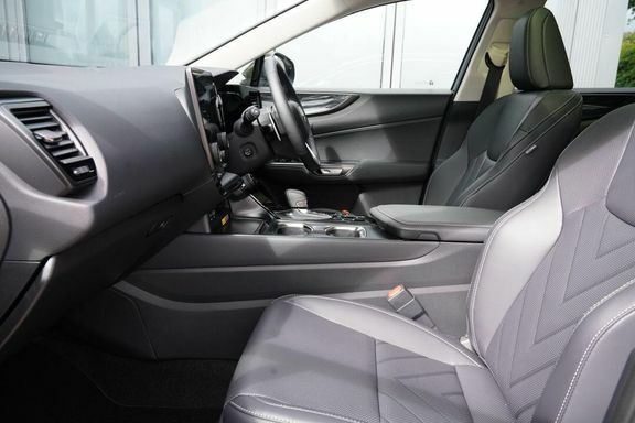 Lexus NX 350H Premium Plus Pan RO26UHW #6