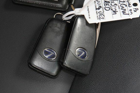Lexus NX Premium Silver #28
