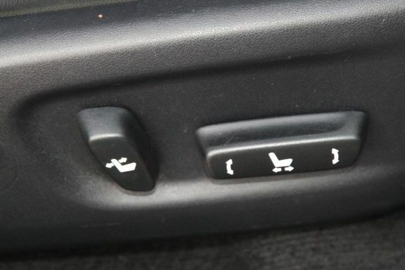 Lexus NX Premium Silver #31