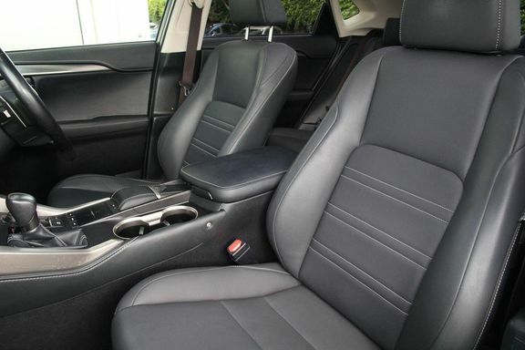 Lexus NX Premium Silver #29