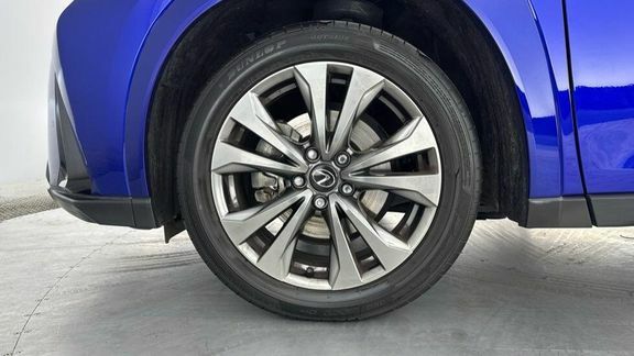 Lexus UX Suv Silver #15