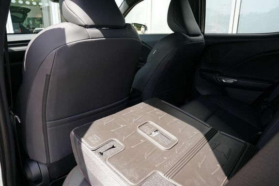 Lexus LBX 1.5 Vvt-ie Premium Plus E-cvt Euro 6 Ss  #19