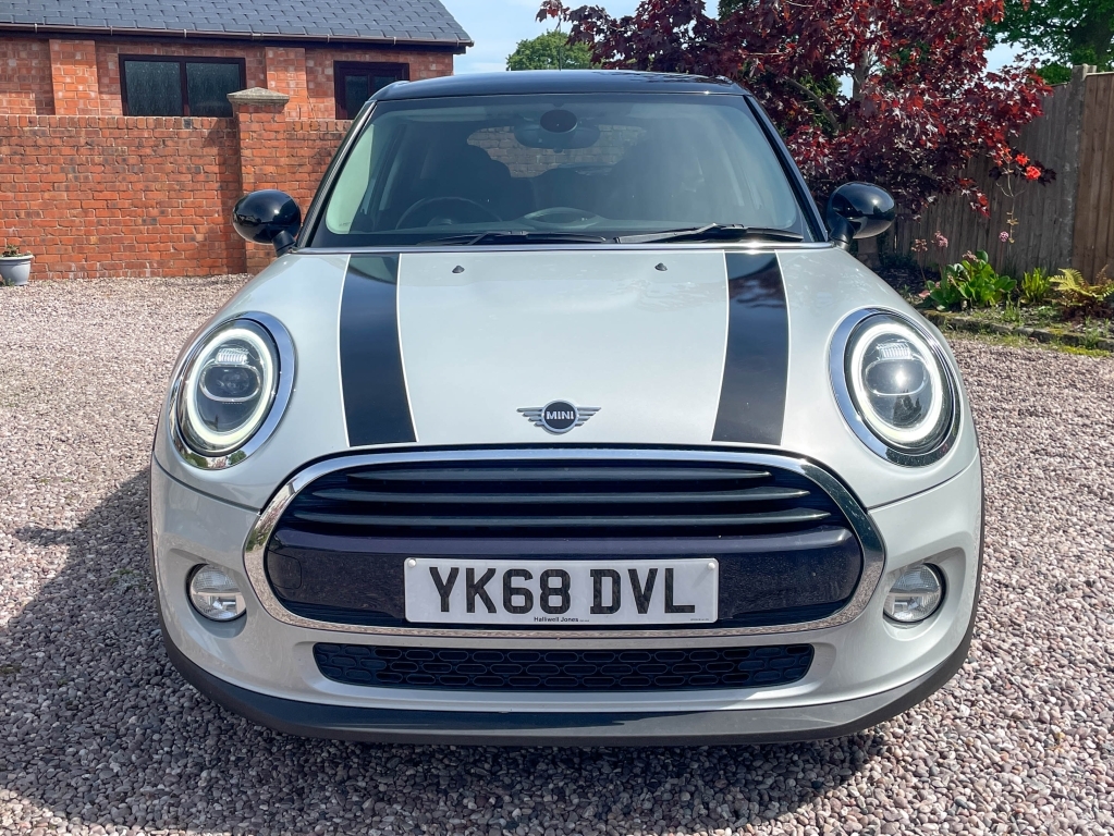 Mini Hatch 1.5 Cooper Chili Pack YK68DVL White #2