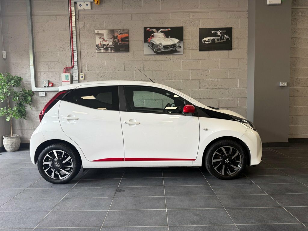 Toyota Aygo Hatchback Red #7
