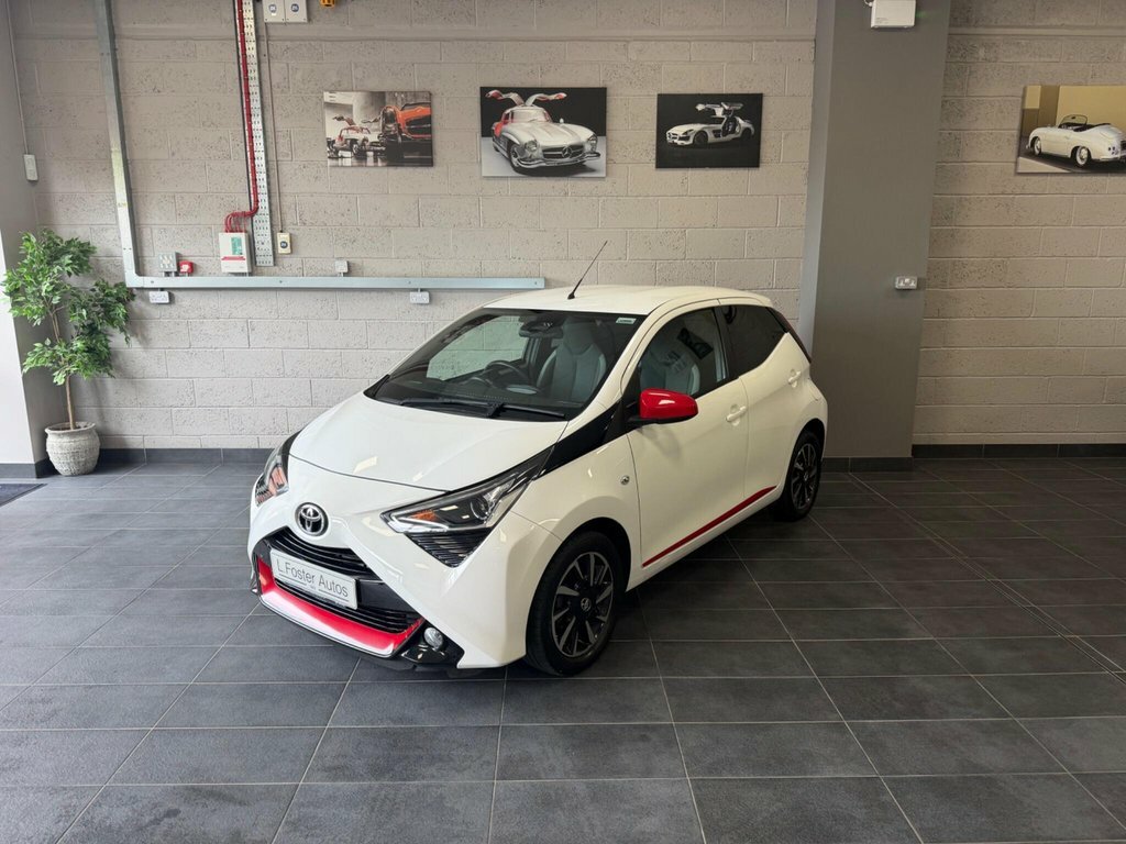 Toyota Aygo 1.0 Vvt-i X-trend Euro 6 S S For Sale In Bir White