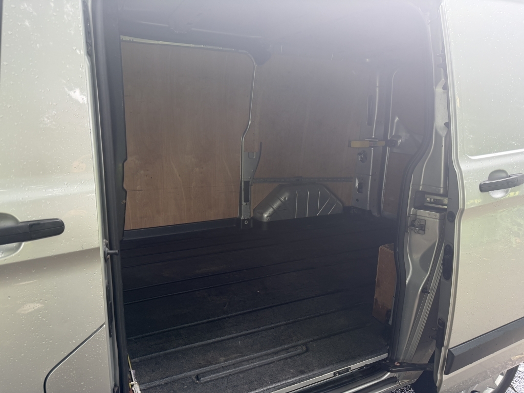 Ford Transit Custom Panel Van 2.2 Tdci 270 Limited No Vat 15 M Silver #9