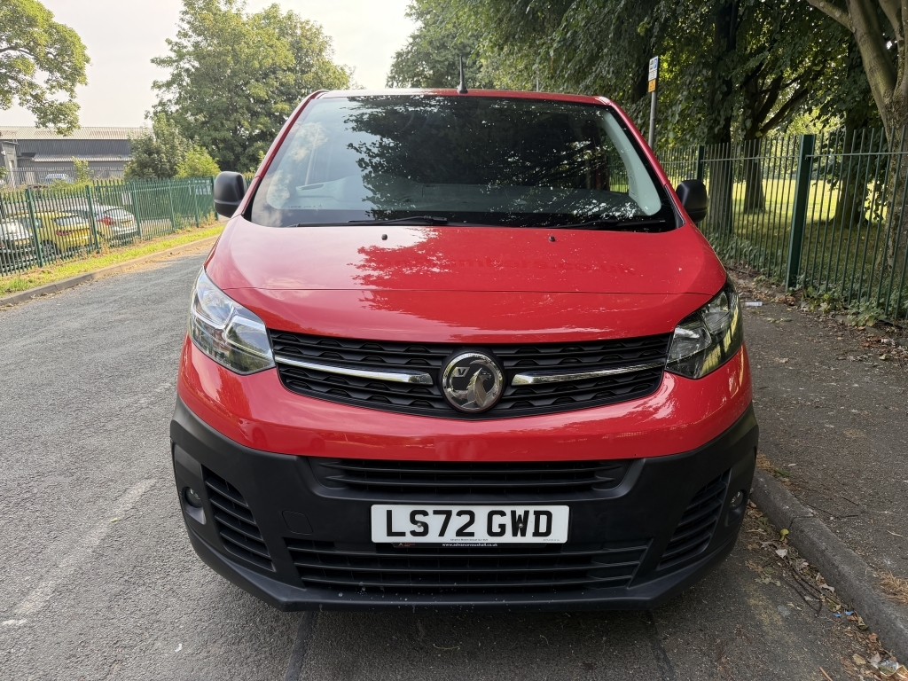 Vauxhall Vivaro 1.5 L1h1 F2700 Dynamic Ss Red #2