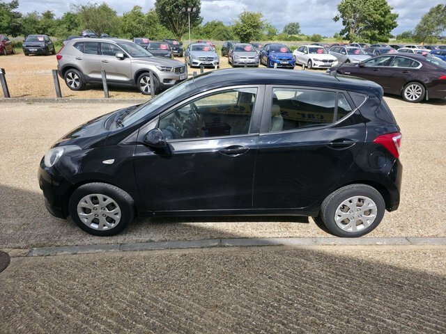 Hyundai I10 Se Hatchback LT16NDO Black #5