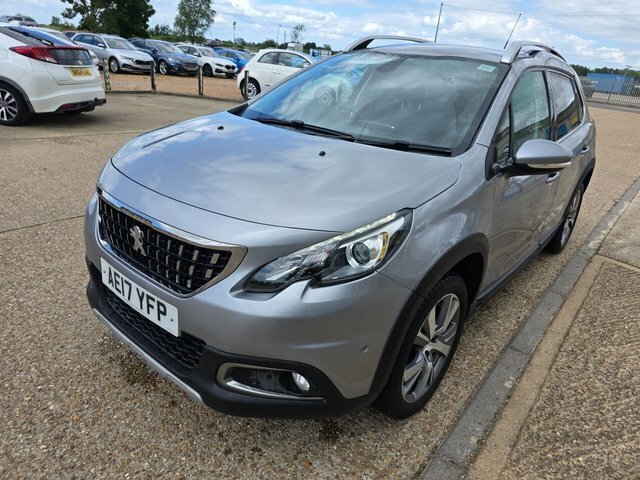 Peugeot 2008 Puretech Allure Suv Grey #4