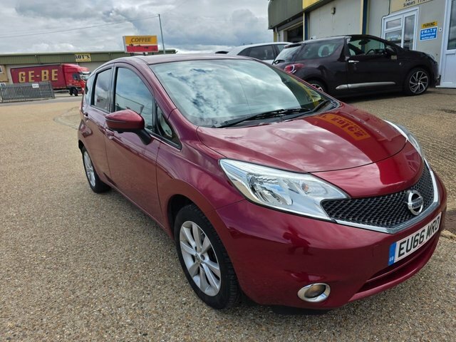 Nissan Note Dig-s Tekna Hatchback Red #2