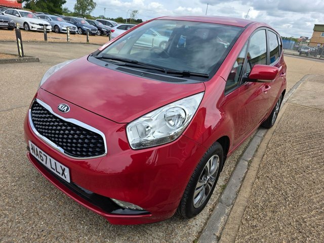 Kia Venga 3 Mpv Red #4