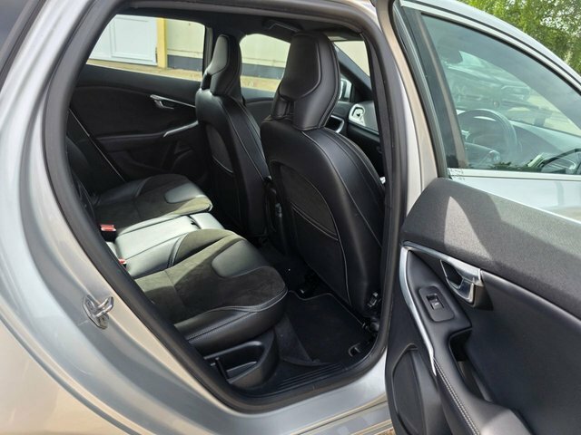 Volvo V40 1.6 D2 R-design Lux 113 Bhp Grey #21