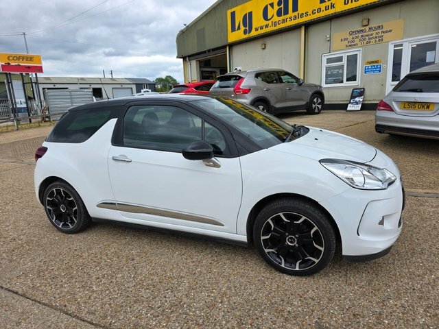 DS DS 3 Puretech Dstyle Hatchback White #3