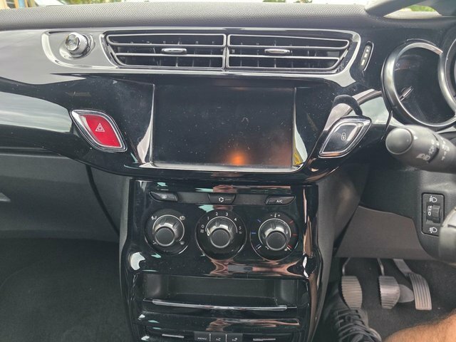 DS DS 3 Hatchback 1.6 Bluehdi Dsport Euro 6 Ss 201 Grey #26