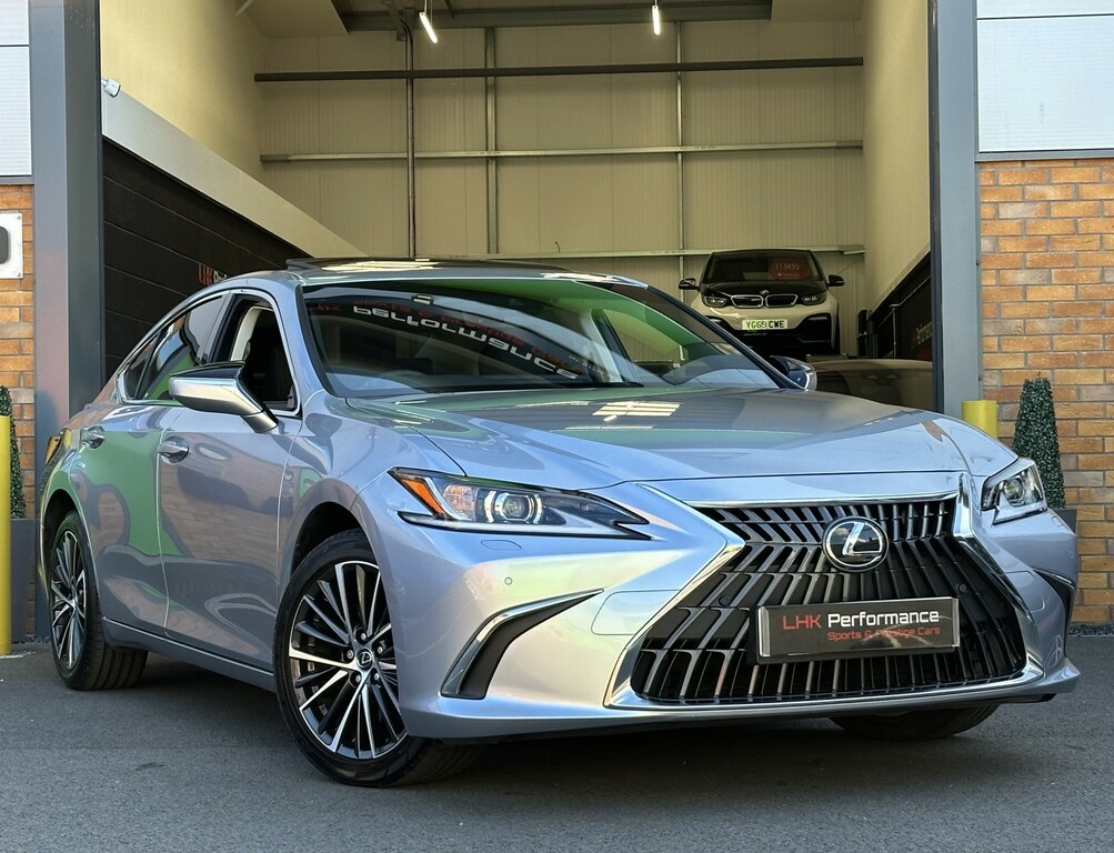 Lexus ES Saloon 2.5 300H Saloon Hybrid E-cvt Eur Silver