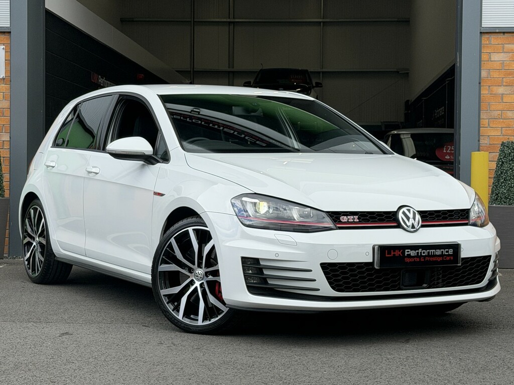Volkswagen Golf Hatchback 2.0 Tsi Bluemotion Tech Gti Performance White