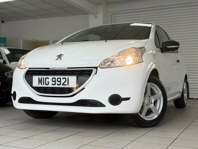 Peugeot 208 Vti Puretech Access Hatchback White