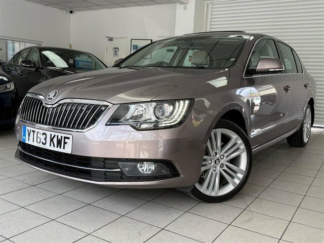 Skoda Superb Tdi Elegance Hatchback Purple
