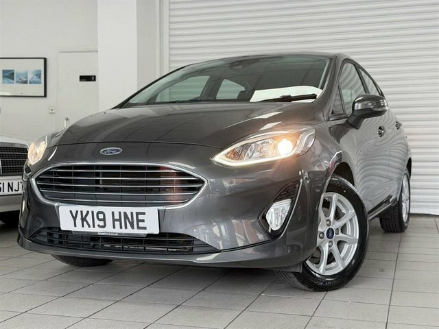 Ford Fiesta Ti-vct Zetec Hatchback YK19HNE Grey