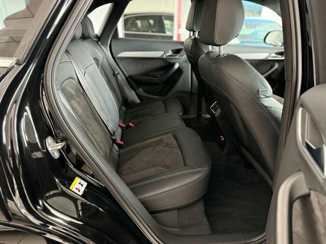 Audi Q3 Tdi S Line Plus Black #3