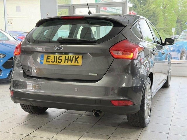 Ford Focus Ecoboost Titanium X Hatchback Grey #3