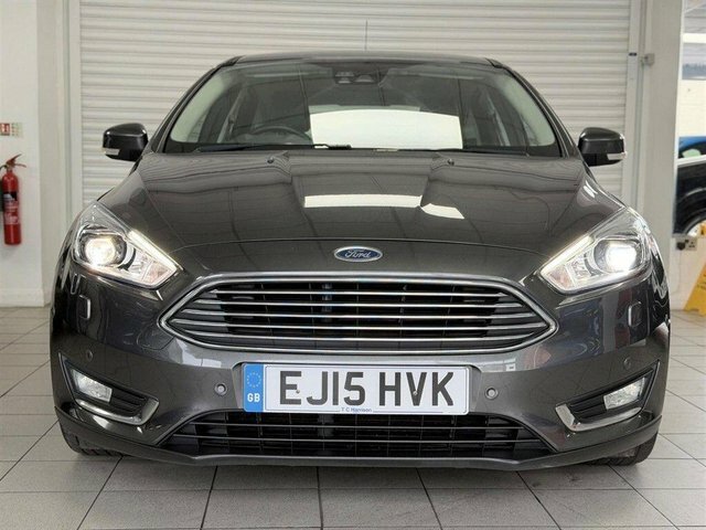 Ford Focus Ecoboost Titanium X Hatchback Grey #5