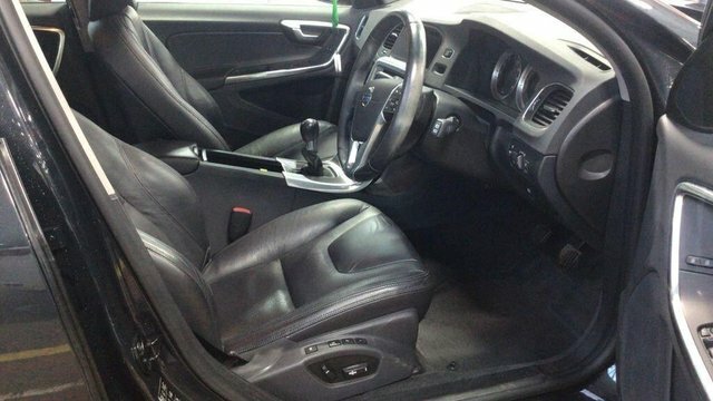 Volvo V60 D3 Se Lux Nav Grey #2