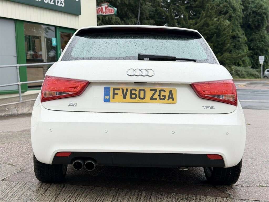Audi A1 Hatchback 1.6 White #8